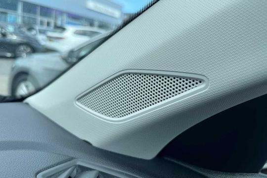 Volkswagen T-cross Photo modix-bb68aefd5bdf75418aa9ce6da58e53505019ac40.jpg