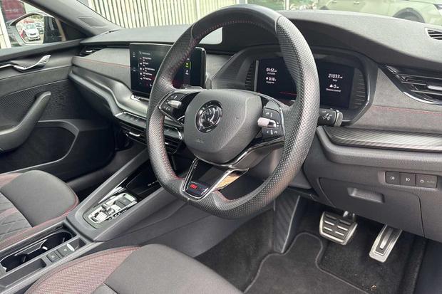 Used Skoda Octavia CU24VZB 6