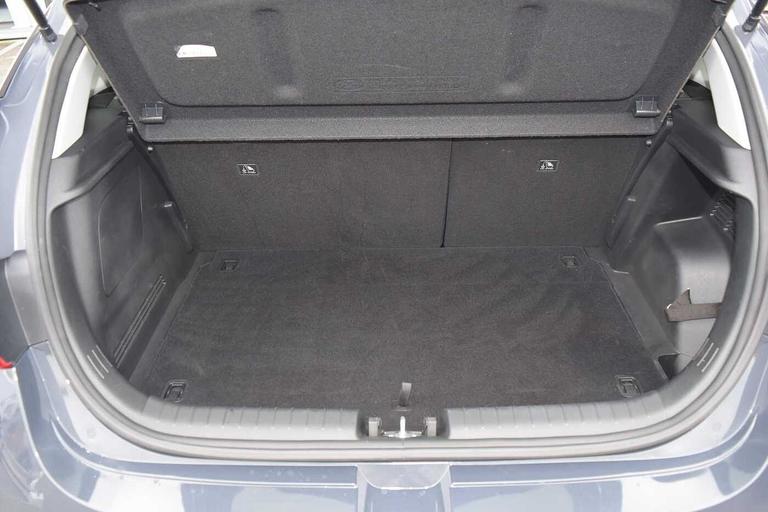 Used Hyundai i20 YT73NCA 15