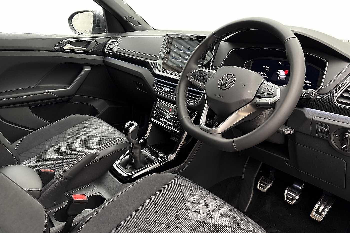 VOLKSWAGEN T CROSS 1.0 TSI 115 R LINE 5DR PRICE 23,450 FINANCE 182.46 P M...