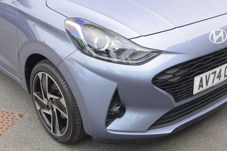 Used Hyundai i10 AV74OSJ 4