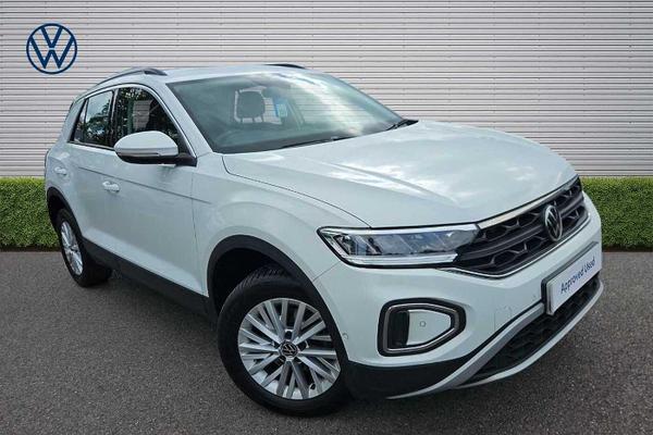 Used 2022 Volkswagen T-roc 1.5 TSI Life 5dr DSG Pure white at Martins Group