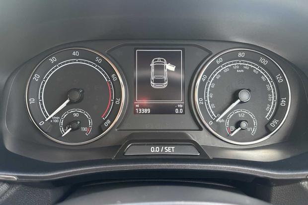 Used Skoda Fabia CV72YXC 15