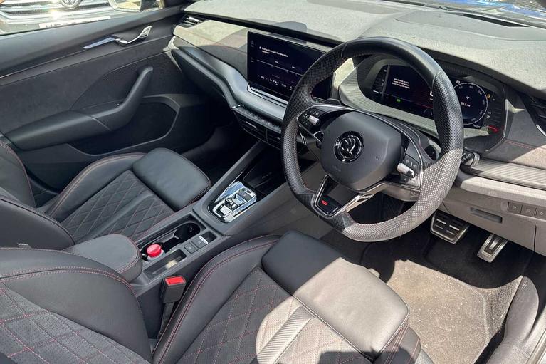 Used Skoda Octavia WU73UPM 6