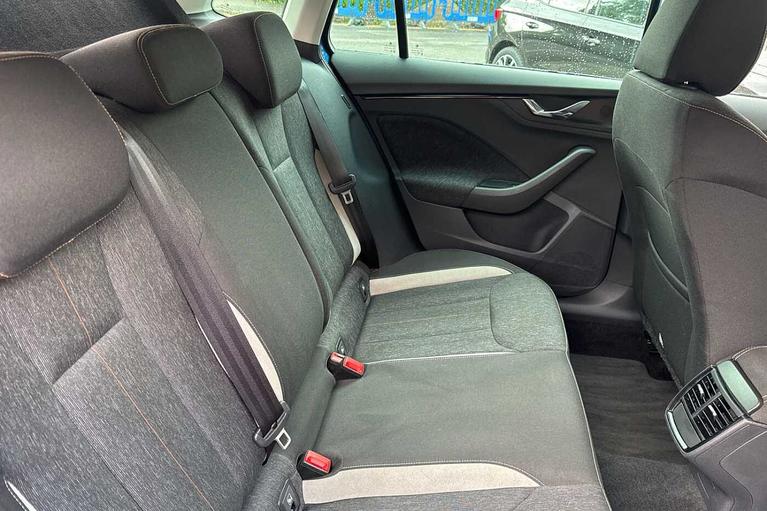 Used Skoda Kamiq VO20FEJ 10