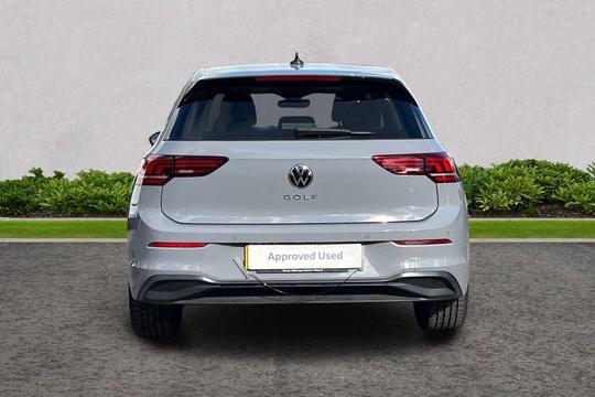 Volkswagen Golf Photo modix-c20e338f76b225c303f82ac621d43de0b1b27384.jpg