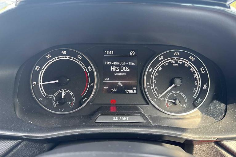Used Skoda Fabia WU23UUM 18