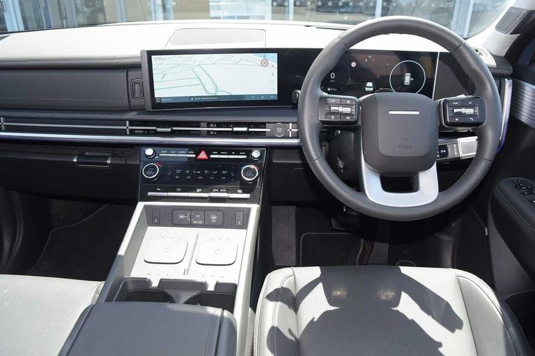 Used Hyundai Santa Fe GU25BOJ 18