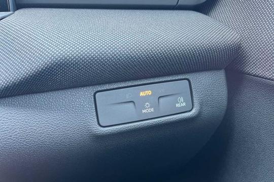 Volkswagen T-roc Photo modix-c40cd1cef9f4bdad714e40ebf79dbf39ac9b2c93.jpg