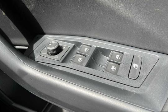 Volkswagen T-roc Photo modix-c451d6ccc1371cf03fe56b8c4daf7f75787fecf5.jpg