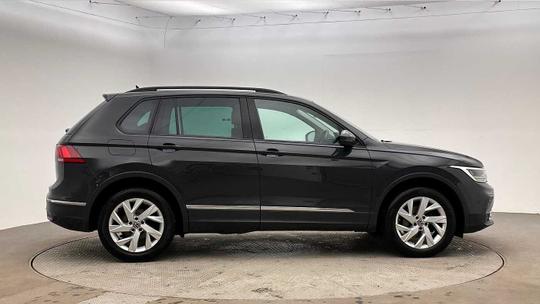 Volkswagen Tiguan Photo modix-c4d5605e7687a9e9b85193428d380af9717bef93.jpg