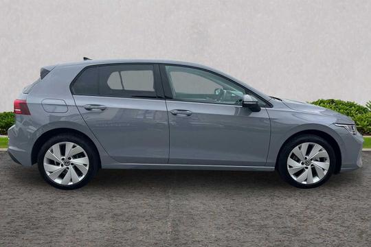 Volkswagen Golf Photo modix-c53641f307e4aa9c4f9bd8cd20006346d8d9752e.jpg