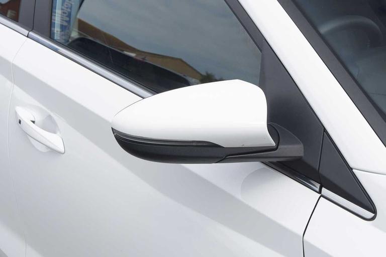 Used Hyundai i20 GV75AUH 5