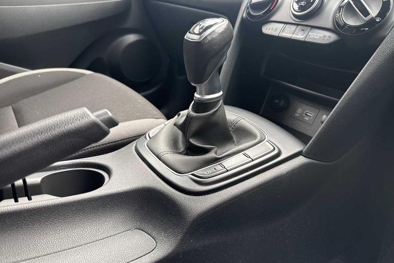 Used Hyundai KONA WV69WPK 8