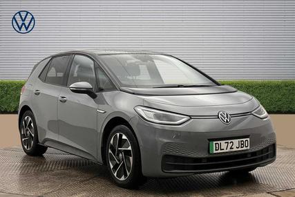 Used 2023 Volkswagen ID.3 150kW Family Pro Performance 58kWh 5dr Auto **EAST DERRY ALLOY WHEELS** at Martins Group