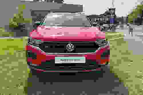 Volkswagen T-ROC Photo modix-c72a4ff5b6279661a6dc1a2312e6b5120baa4875.jpg