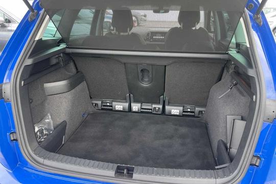 Skoda Karoq Photo modix-c93a9ccc54aa8a2deba956d57e0a98a5c8a00680.jpg