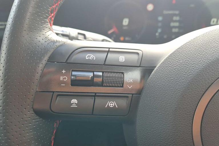 Used Hyundai TUCSON WO25YVP 13