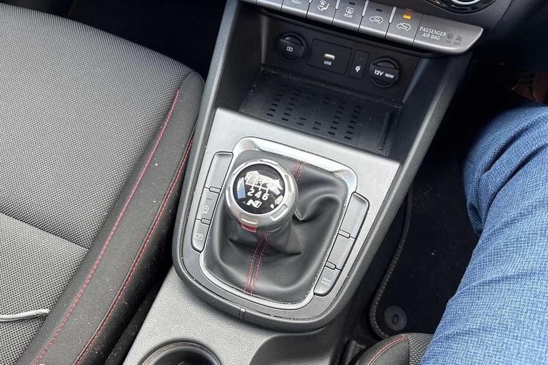 Used Hyundai KONA WV23AAJ 18