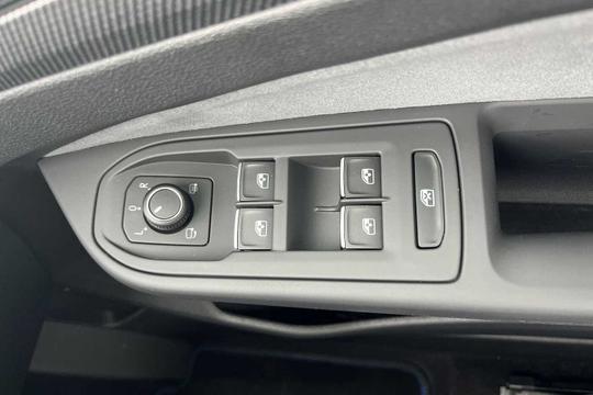 Volkswagen Golf Photo modix-cb434ff9467af755205fea0a02de1a0bd7251578.jpg