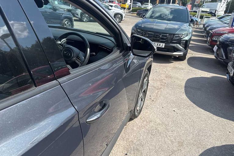 Used Hyundai TUCSON WR23OSC 16