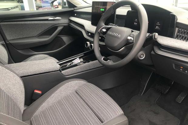 Used Skoda Superb CV25XYF 6