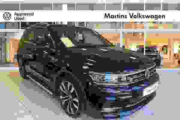 Used 2019 Volkswagen Tiguan 2.0 TDI (150ps) R-Line Tech SCR 4Motion DSG Deep black at Martins Group