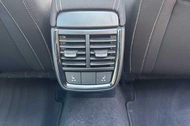 Used Skoda Kamiq LC23YKB 18