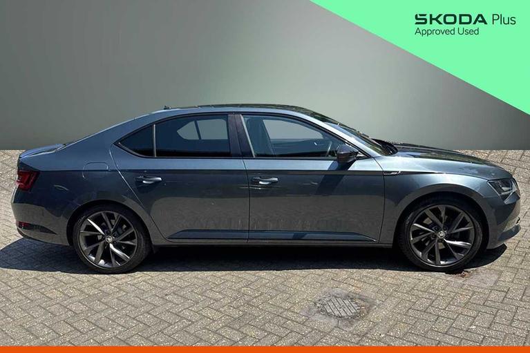 Used Skoda Superb VN68FHR 4