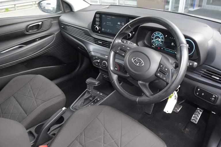 Used Hyundai BAYON GU71DKD 17