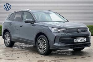 Used 2025 Volkswagen Tiguan 1.5 TSI eHybrid Match 5dr DSG Dolphin Grey