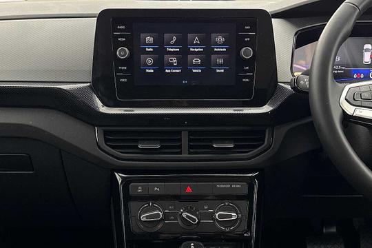 Volkswagen T-cross Photo modix-d02489f985031484262f84d2e2161ab5b3bf917f.jpg
