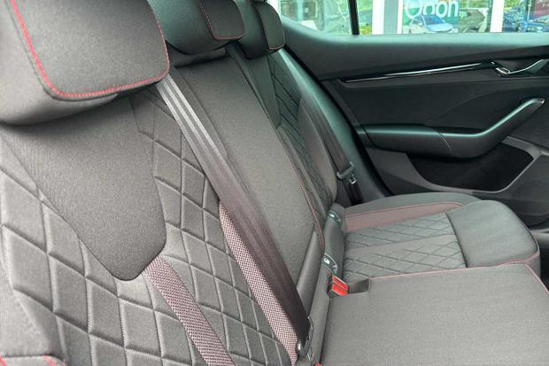 Used Skoda Octavia CU24VZB 11