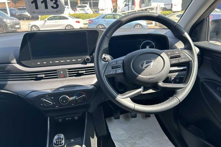 Used Hyundai i20 WU74PPV 6