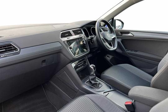 Volkswagen Tiguan Photo modix-d32386897201741191fb0ab1d634b298ac233241.jpg