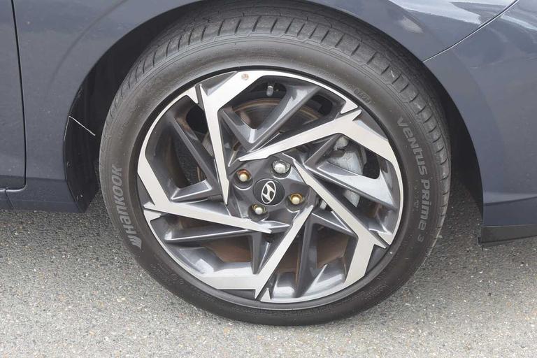 Used Hyundai i20 YT73NCA 5
