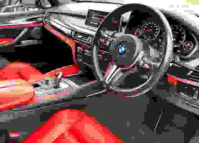 BMW X5 M Auto Photo modix-d3dce085710b0cda485aaefce5d2b84e6b5cc5c3.jpg