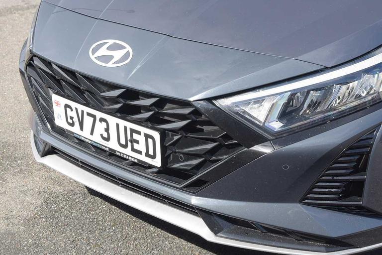 Used Hyundai i20 GV73UED 12