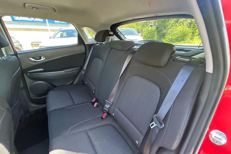 Used Hyundai KONA CU22XZF 8