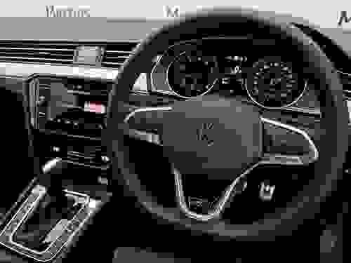 Volkswagen Passat Photo modix-d733337739a8f4e80066b292d211bf4f15048bef.jpg