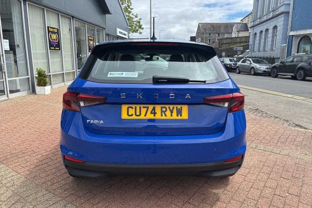 Used Skoda Fabia CU74RYW 8