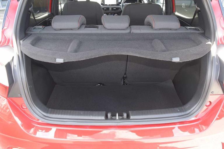 Used Hyundai i10 GV22WCG 15