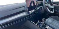 Volkswagen Golf Photo 1