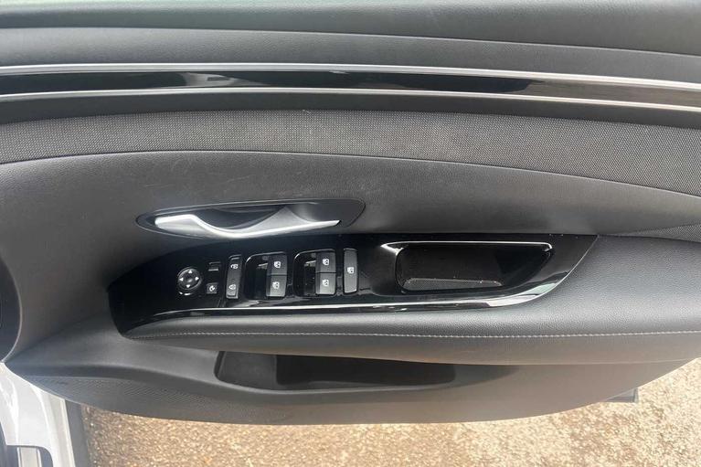 Used Hyundai TUCSON VU72ONP 12
