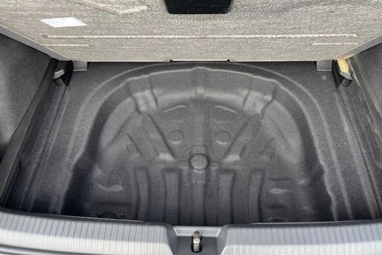 Volkswagen Golf Photo modix-d95f26b2cdfc8e60a0be9702b22f16203266400f.jpg