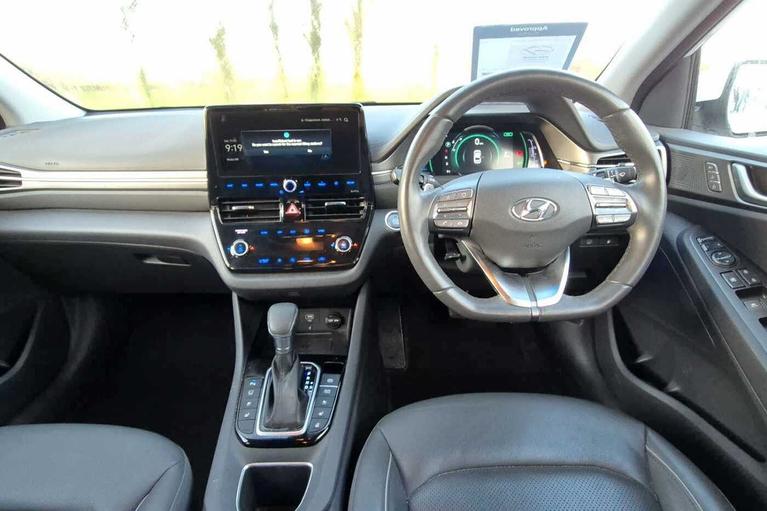 Used Hyundai IONIQ EK70OSA 4