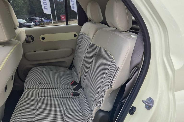 Used Hyundai Inster WP25OES 8