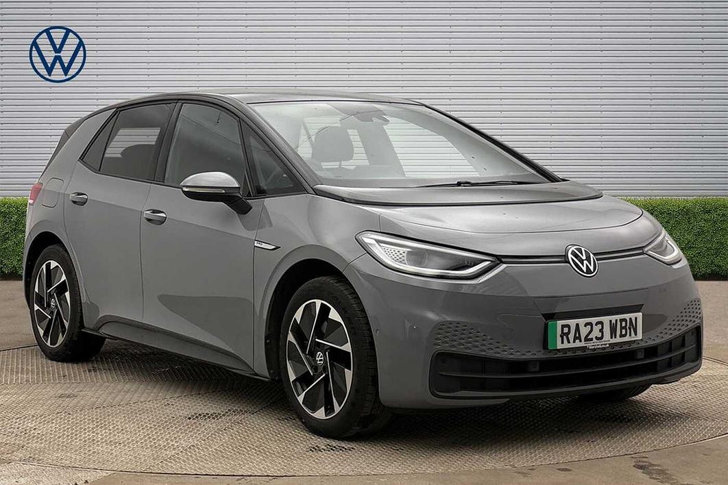 Volkswagen ID.3 150kW Family Pro Performance 58kWh 5dr Auto **PANO ROOF*EAST DERRY ALLOYS**