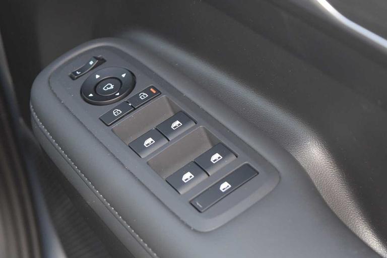 Used Hyundai Santa Fe GU25BOJ 17