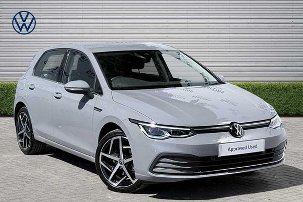 Used 2024 Volkswagen Golf 1.5 eTSI 150 Style 5dr DSG Moonstone Grey at Martins Group
